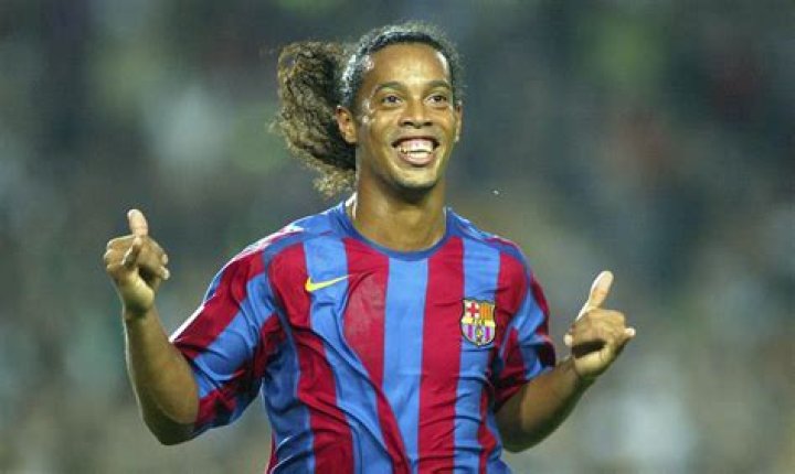Discovering Ronaldinho: His Age And Impact In 2006