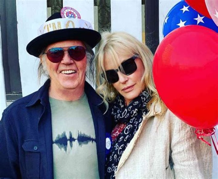 Unveiling The Mystery: Does Daryl Hannah Have A Daughter?